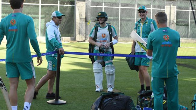 Warner and Sean Abbott couldn’t mix with the Aussies during the MCG Test.