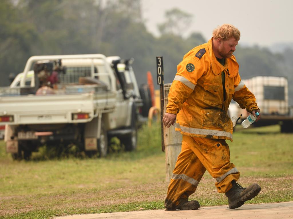 Activity at the Wartburg Rural Fire Brigade control centre at Baffle Creek