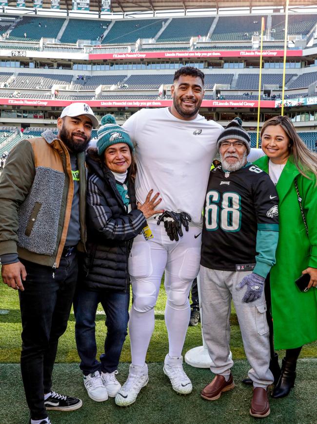 Mailata reveals he almost gave up on his NFL dream several times, but other than his family, he says he had nothing in Australia. Picture: Twitter.