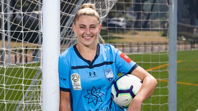 Young Sydney FC player Remy Siemsen is back in the sky blue again for the upcoming W-League.