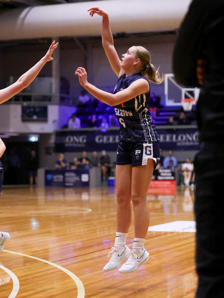 Geelong United's Jasmine King in action in round 1 of NBL1 South. season. Picture: Monika Berry