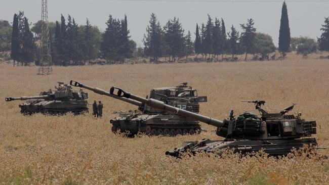 155mm self-propelled howitzers deployed in northern Israel on the border with Lebanon. Picture: AFP