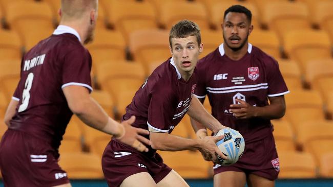 Sam Walker looks to offload for Queensland. Picture: Adam Head