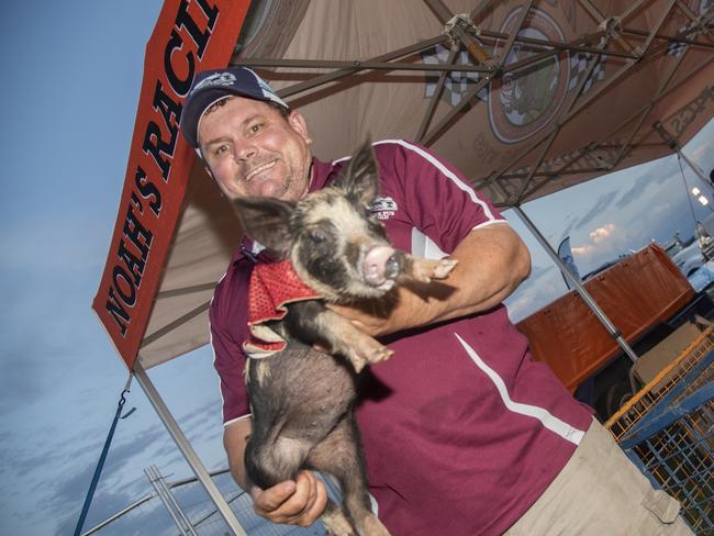 Kev Kiley &amp; pig race winner Piggie Smalls at the Mildura Show 2024. Picture: Noel Fisher