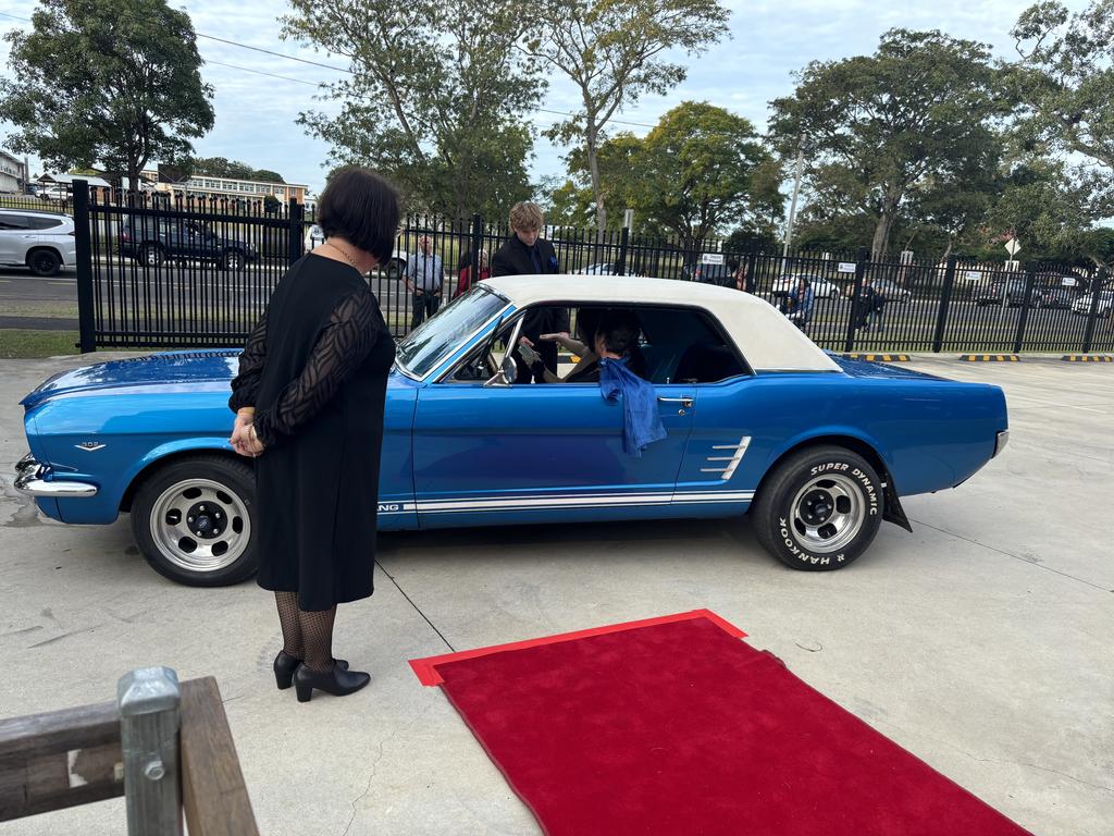 Students arrive at Maryborough State High School's formal.