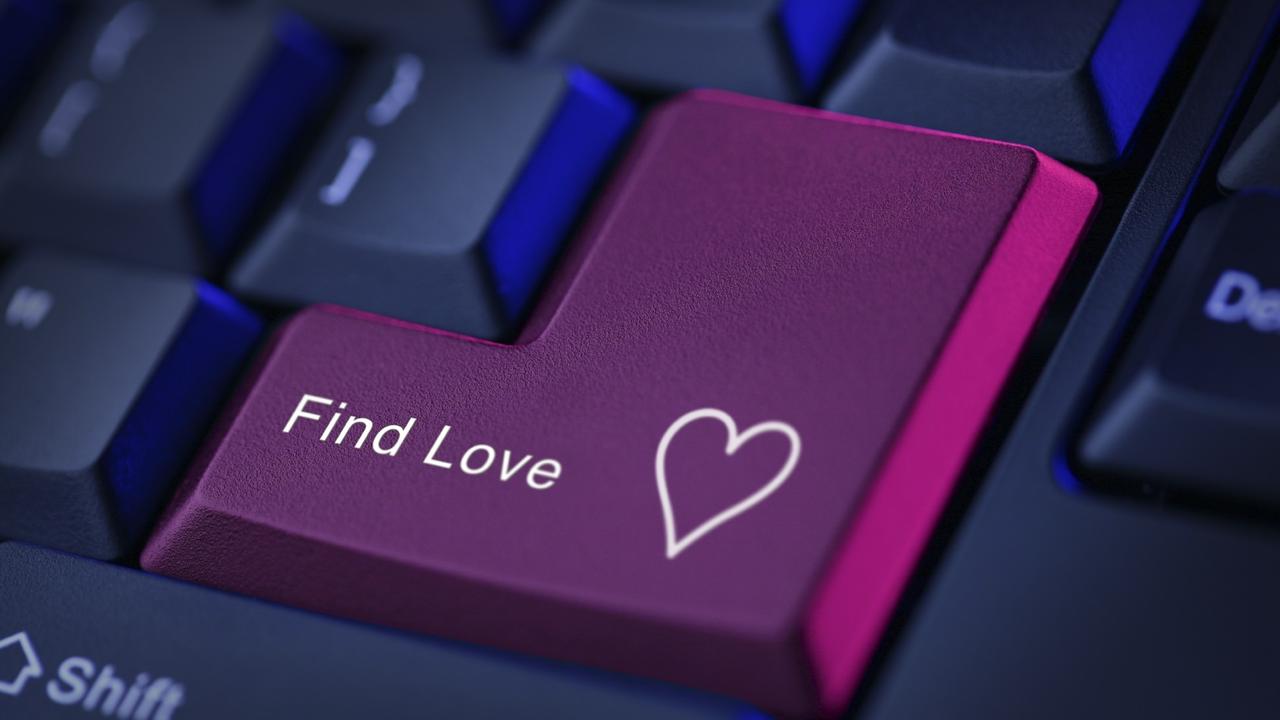 Flirt or fleece? How romance scams cost Aussies $201m