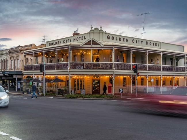 The Golden City Hotel on Sturt St, Ballarat will go under the hammer at an investment portfolio auction in May 14, 2025. Picture: Commercial Real Estate