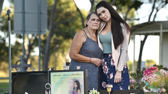 Vicki Blackburn and daughter Shannah at Shandee’s grave. Picture: Lyndon Mechielsen