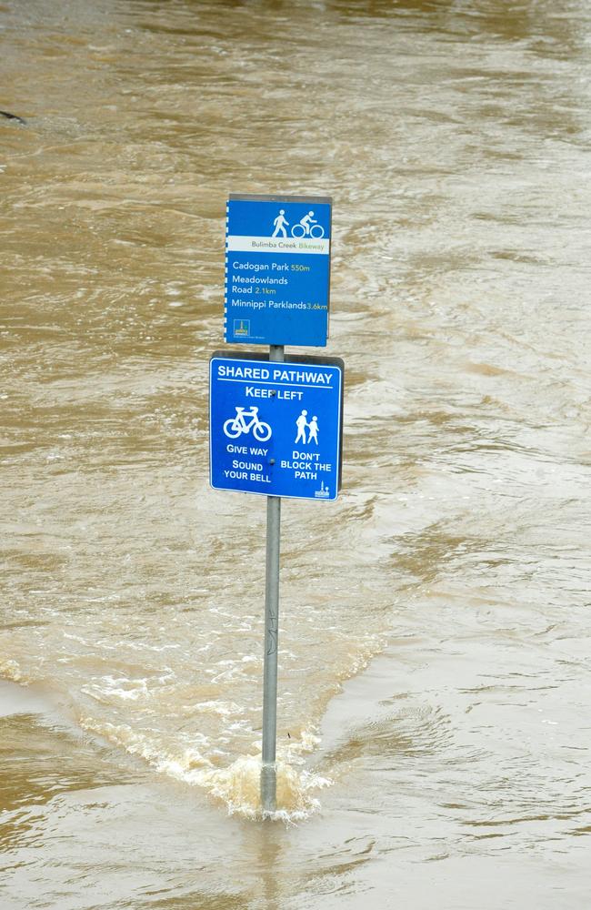 There are flood fears as the clean up from Cyclone Marcia continues.