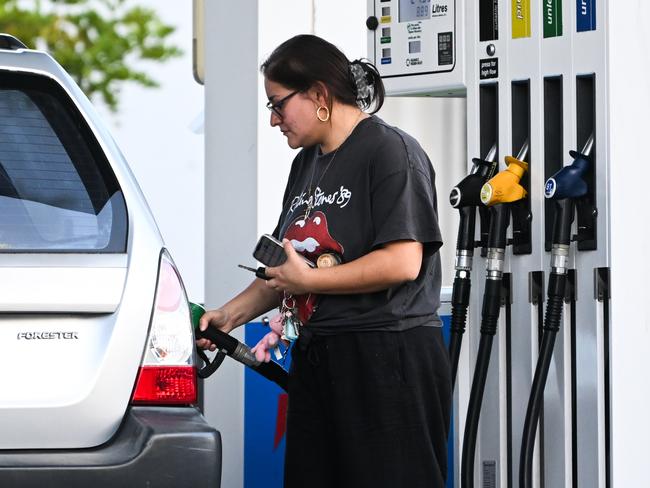 BRISBANE, AUSTRALIA - NewsWire Photos - APRIL 23, 2024.A service / petrol station in Brisbane.Picture: Dan Peled / NCA NewsWire