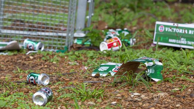 Generic images of alcohol being consumed in the Darwin CBD. Generic images of alcohol rubbish. Picture: Floss Adams.