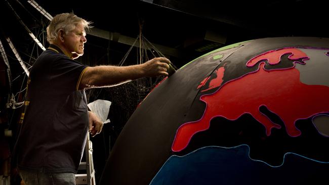 Marshall Cox from Toowoomba West Lions Club getting ready for the Christmas Wonderland of Lights. Photo Nev Madsen / The Chronicle