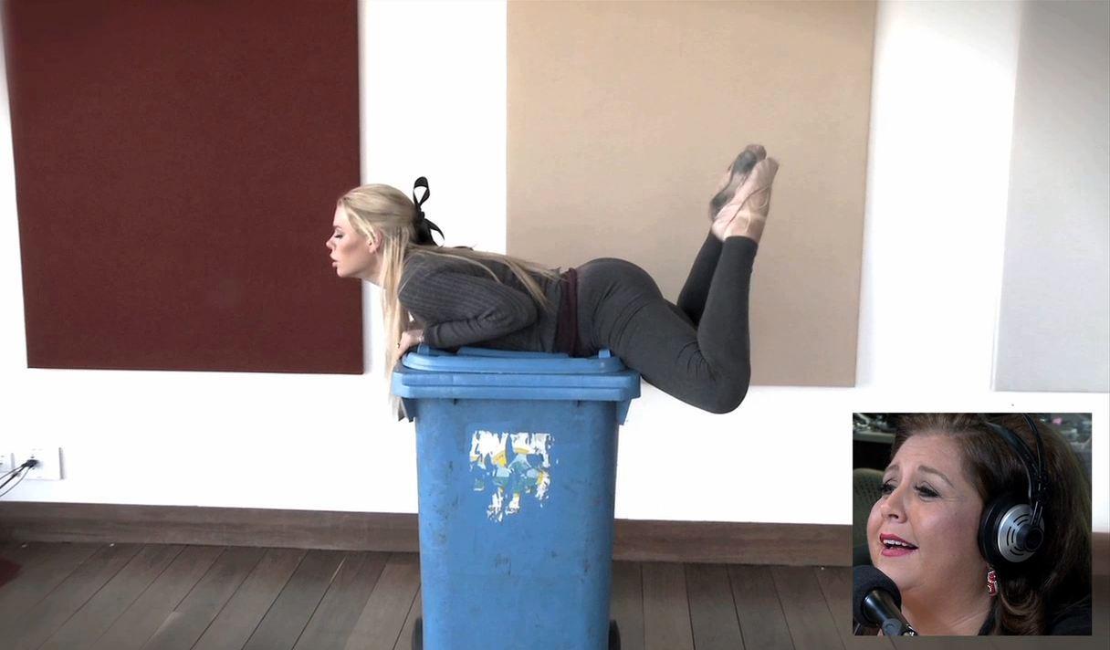 Sophie Monk thrown out with the trash