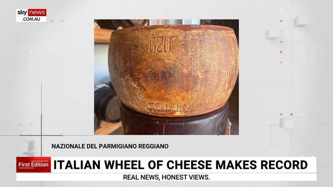 Italian wheel of cheese makes record