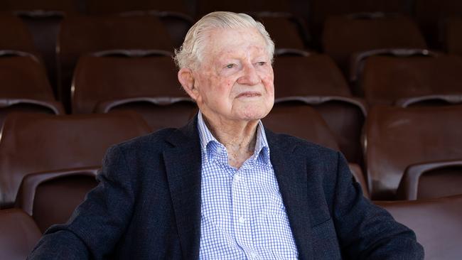 Neil Harvey was at his straight-shooting best at the SCG on Wednesday to celebrate the 60th anniversary of the Tied Test at the Gabba in 1960. Picture: Getty Images