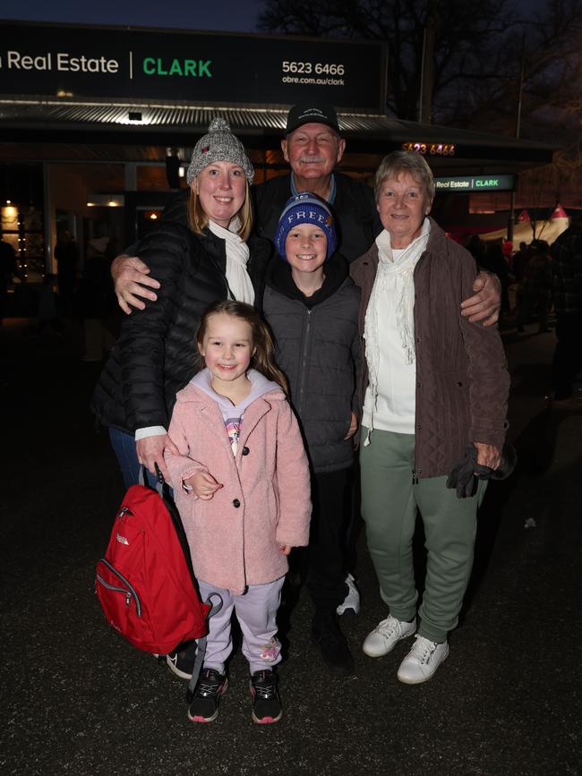 MELBOURNE, AUSTRALIA - JULY 26 2024 Tegan, Annalise, Chase, Paul and Gayle Attend the Gippsland SnowFest held in Warragul. Picture: Brendan Beckett