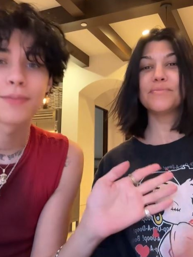 Kourtney and Landon on TikTok promoting his new song. Picture: TikTok/LandonBarker