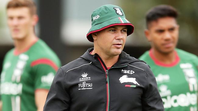 <a capiid="9261cb2daf3c8e08a587978b5d231927" class="capi-video">Gutherson's in-goal howler</a>                     SYDNEY, AUSTRALIA — DECEMBER 05: Rabbitohs coach Anthony Seibold looks on during a South Sydney Rabbitohs NRL training session at Redfern Oval on December 5, 2017 in Sydney, Australia. (Photo by Matt King/Getty Images)