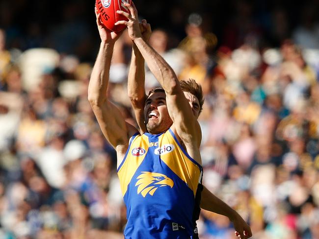 Jack Darling gets in front of his opponent to take a strong mark. Picture: Getty Images