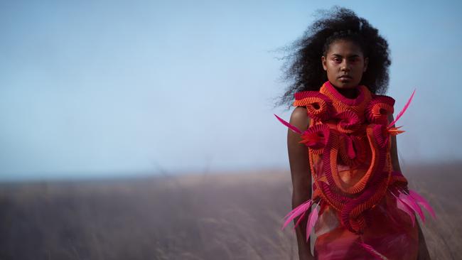 Model wearing Grace Lillian Lee’s work Body Armour — A Weave of Reflection Pink and Orange from 2018. Photo: Wade Lewis Art.