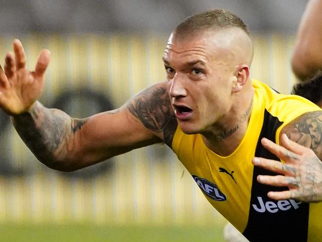 Dustin Martin of the Tigers competes for the ball during the Round 4 AFL match between the St Kilda Saints and the Richmond Tigers at Marvel Stadium in Melbourne, Saturday, June 27, 2020. (AAP Image/Scott Barbour) NO ARCHIVING, EDITORIAL USE ONLY
