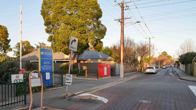 Hillview Rd, Kingswood, is near Mitcham Primary School and Unley High School. Picture: Brenton Edwards