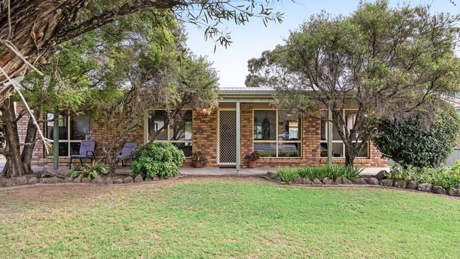 This property at 141 Wallace St, Warwick, in the Southern Downs is for sale for offers over $490,000. Picture: realestate.com.au