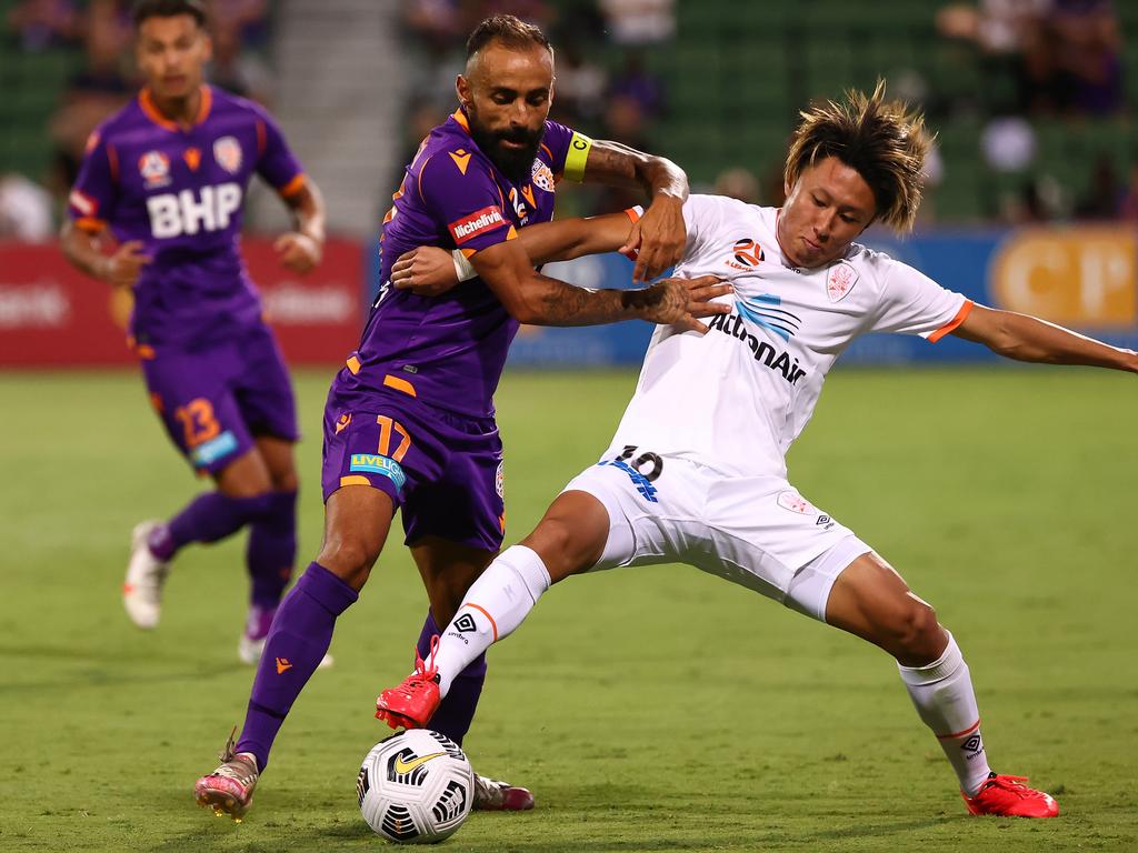 Castro lights up for Glory