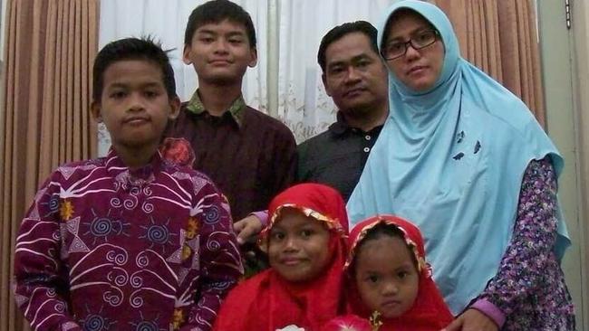 The suspected family involved in the church bombings in Indoesia.