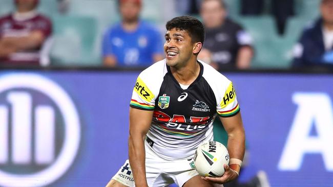 SYDNEY, AUSTRALIA — SEPTEMBER 09: Tyrone Peachey of the Panthers celebrates scoring a try during the NRL Elimination Final match between the Manly Sea Eagles and the Penrith Panthers at Allianz Stadium on September 9, 2017 in Sydney, Australia. (Photo by Mark Kolbe/Getty Images)