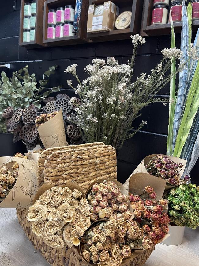 Shambhala Bay offers a range of fresh and dried floral arrangements alongside art, plants, gift baskets, lollies, and homeware.