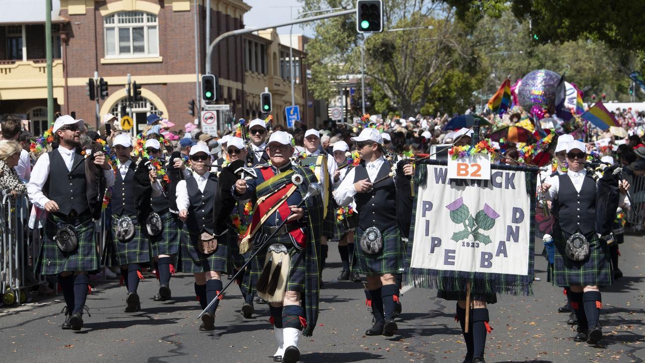 Warwick Pipe band in the Grand Central Floral Parade. Saturday, September 17, 2022. Picture: Nev Madsen.