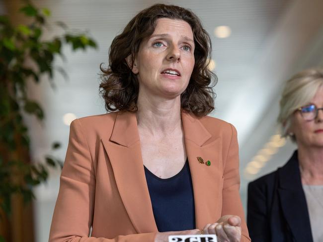 CANBERRA, AUSTRALIA - NewsWire Photos MARCH 27, 2023: Helen Haines, Independent Federal Member for Indi and Allegra Spender, Independent Federal Member for Wentworth spoke to the media during press a conference in Parliament House in Canberra. Picture: NCA NewsWire / Gary Ramage