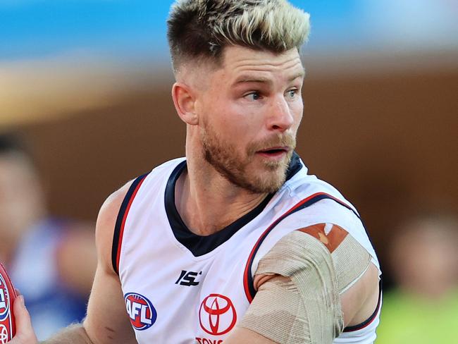 AFL Round 9. North Melbourne vs Adelaide at Metricon Stadium, Gold Coast.  01/08/2020.   Bryce Gibbs of the Crows    . Pic: Michael Klein