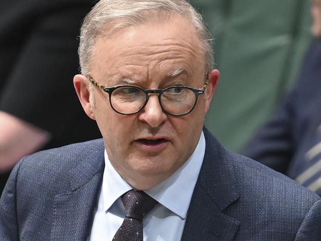 CANBERRA, AUSTRALIA, NewsWire Photos. NOVEMBER 30, 2023: The Prime Minister, Anthony Albanese during Question Time at Parliament House in Canberra. Picture: NCA NewsWire / Martin Ollman