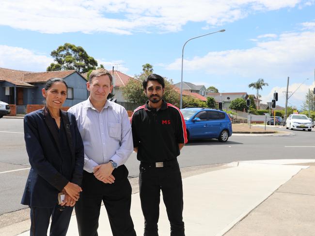 Blacktown Mayor Stephen Bali (centre) with resident Karam Kaur (left) and Mohammed Malak at the notorious roundabout at the intersection of Flushcombe and Bungarribee roads, Blacktown. Picture: Blacktown Council