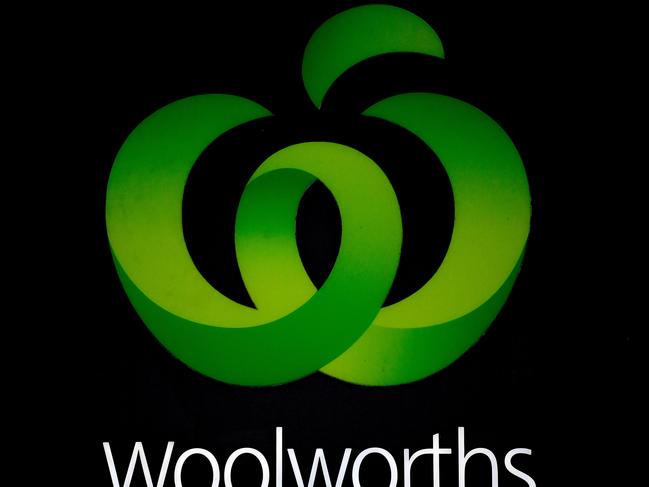 Signage outside a Woolworths store in Sydney, Monday, August 20, 2018. Woolworths Group will hand down it's full year results today. (AAP Image/Dean Lewins) NO ARCHIVING