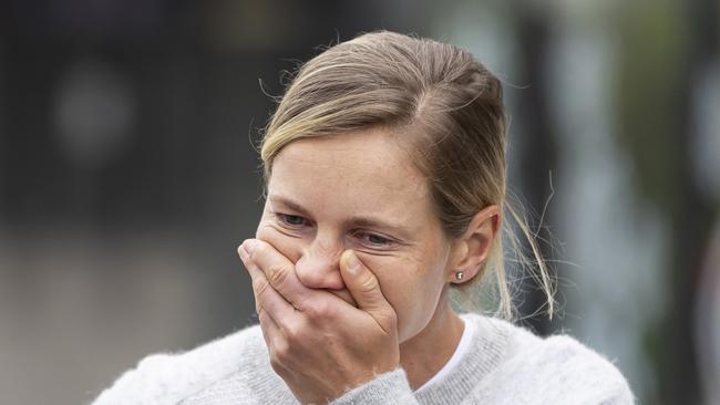 MELBOURNE, AUSTRALIA - NOVEMBER 09: Meg Lanning displays emotion as she speaks to the media during a media opportunity announcing her international cricket retirement at Melbourne Cricket Ground on November 09, 2023 in Melbourne, Australia. (Photo by Daniel Pockett/Getty Images)