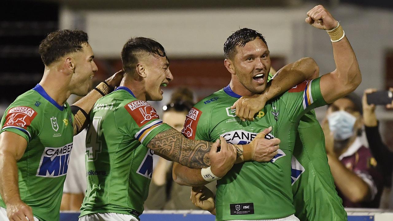 MACKAY, AUSTRALIA - AUGUST 27: Jordan Rapana of the Raiders celebrates after scoring the game winning try during the round 24 NRL match between the New Zealand Warriors and the Canberra Raiders at BB Print Stadium, on August 27, 2021, in Mackay, Australia. (Photo by Ian Hitchcock/Getty Images)