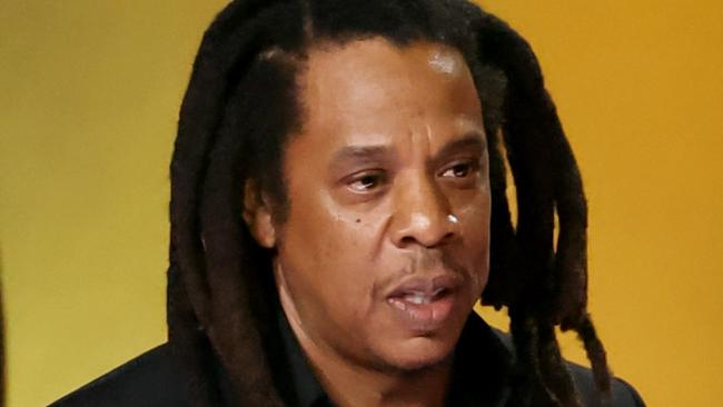 Crowd gasps as Jay-Z calls out Grammys