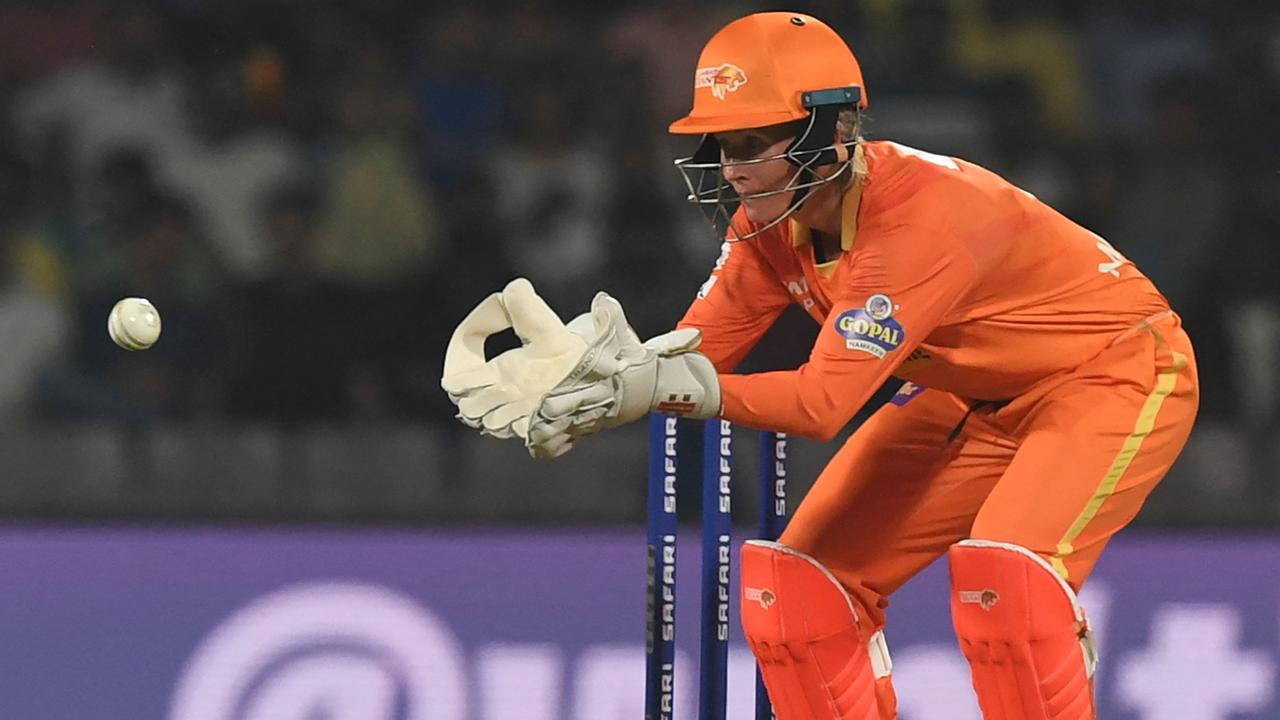 Mooney went down in her first game as the inaugural captain of the Gujarat Giants. (Photo by INDRANIL MUKHERJEE / AFP