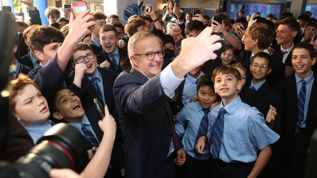 Labor has promised incentives to lure people into taking up teaching. Picture: Sam Ruttyn