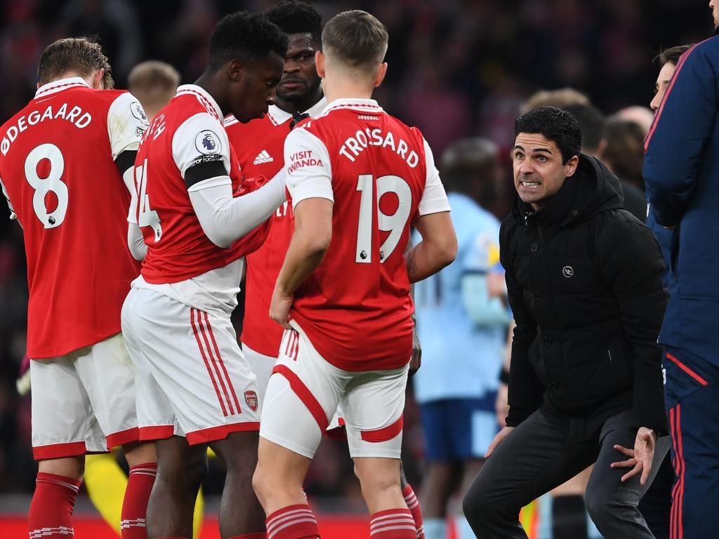 All or Nothing: Arsenal: Mikel Arteta delivers impassioned speech