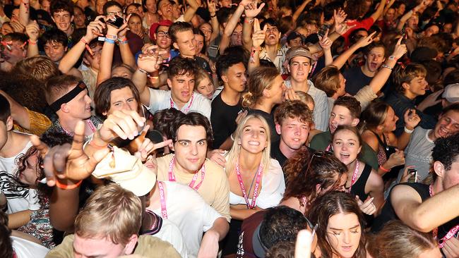 Schoolies 2019 beach party. AAP Image/Richard Gosling