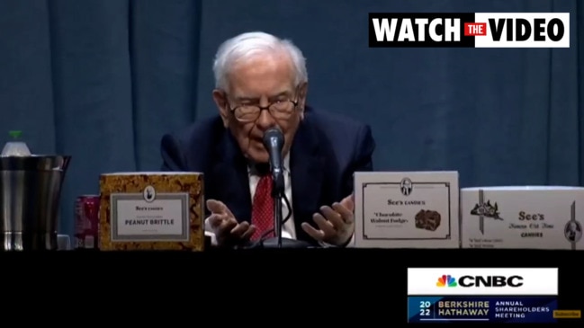 Warren Buffett attacks bitcoin (CNBC)