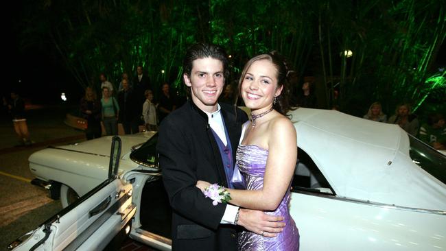 JUNE 06, 2004: Ben Forbes, 17 and Hayley Marven, 16 from Hillcrest Christian College at the Crowne Plaza in Surfers Paradise for their school formal. PicMike/Batterham - socials