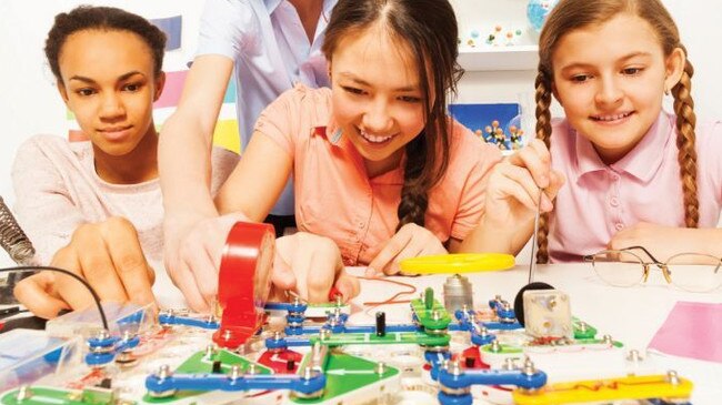 Northern Beaches Council school holiday activities. TinkerTank workshops. Generic.