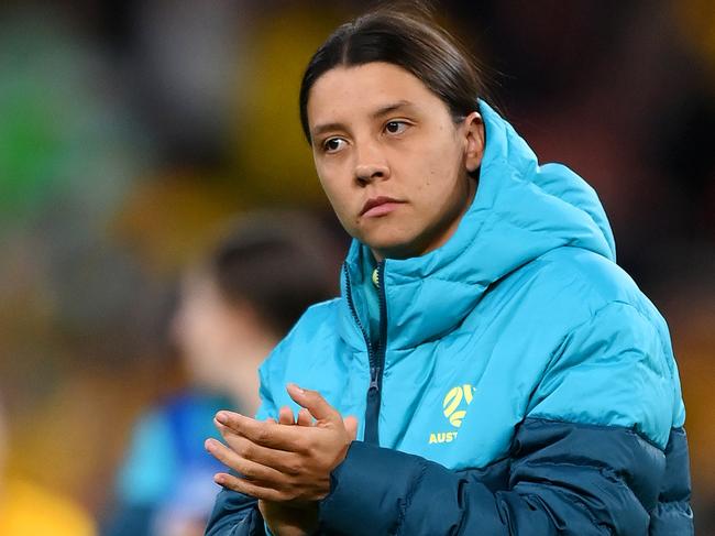 BRISBANE, AUSTRALIA - JULY 27: Sam Kerr of Australia applauds fans after her team's 2-3 defeat in the FIFA Women's World Cup Australia & New Zealand 2023 Group B match between Australia and Nigeria at Brisbane Stadium on July 27, 2023 in Brisbane, Australia. (Photo by Justin Setterfield/Getty Images)