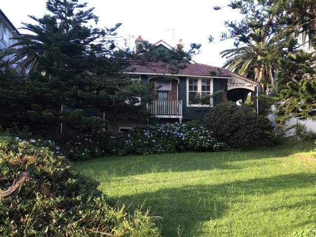 The house, on Monday, at the site of a proposed apartment development at 5 Lauderdale Ave, Fairlight. Picture: Jim O’Rourke