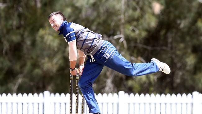 Broadbeach Robina (in blue) vs Southport Labrador cricket at Southport's Golden Wheel Park. Trent Keep. 3 December 2022 Arundel Picture by Richard Gosling